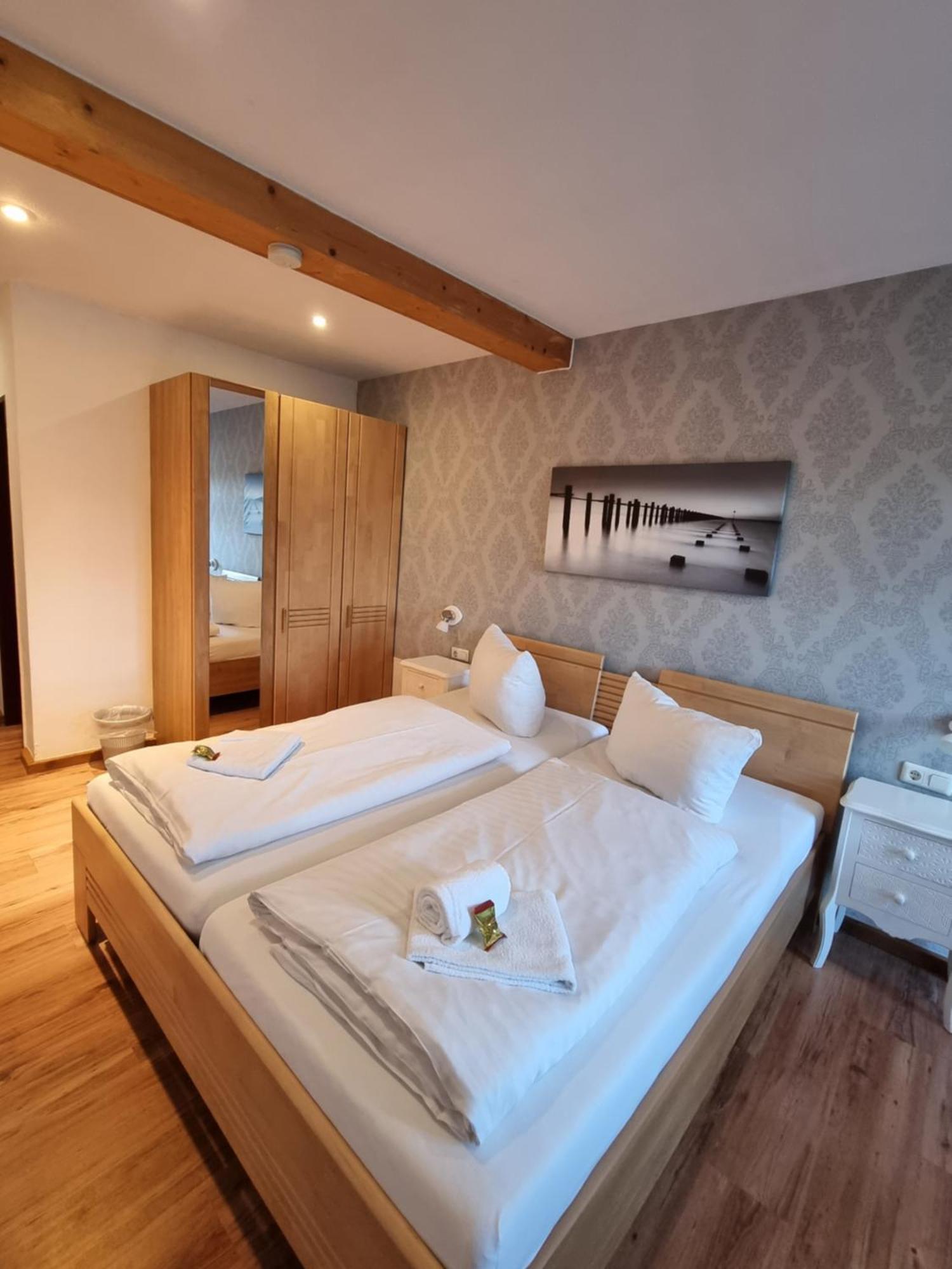 Hotel Packhaus Hooksiel Phòng bức ảnh